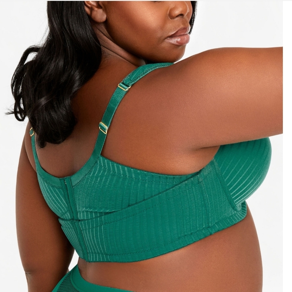 Butterfly Bra By Ashley Stewart Green Double Wrap Full Coverage Size 46D NWOT